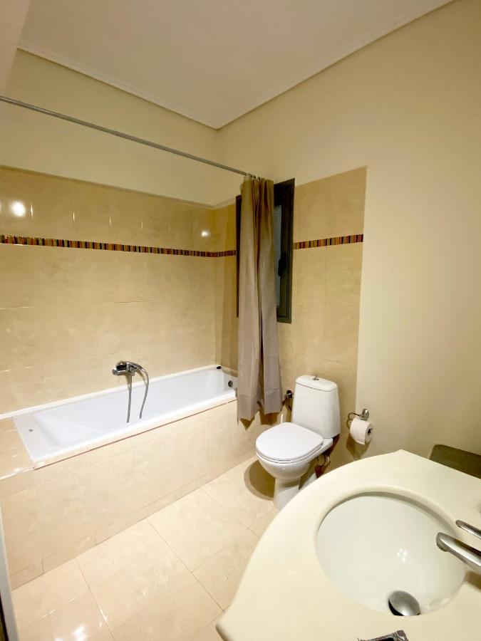 Cleo Apartment *